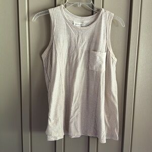 Belle Du Jour Cream & Gray Striped Tank Top size Medium